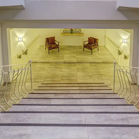 Greenline (adults Only) אורחן